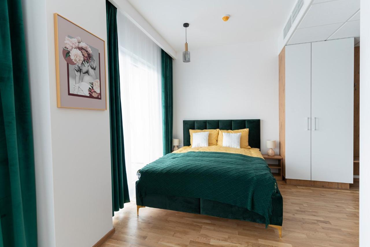 Apartamenty Wola Tower وارسو المظهر الخارجي الصورة