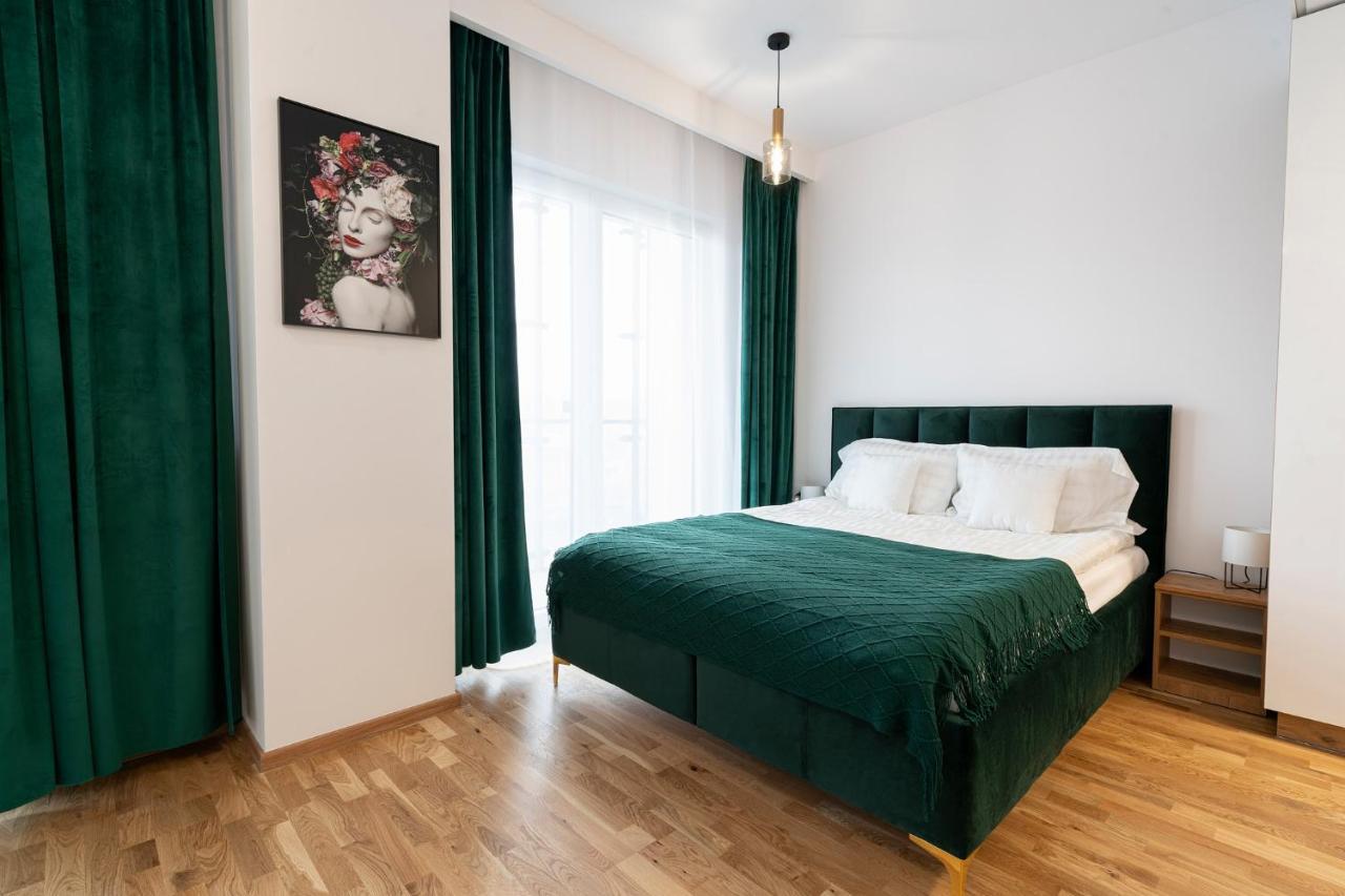 Apartamenty Wola Tower وارسو المظهر الخارجي الصورة