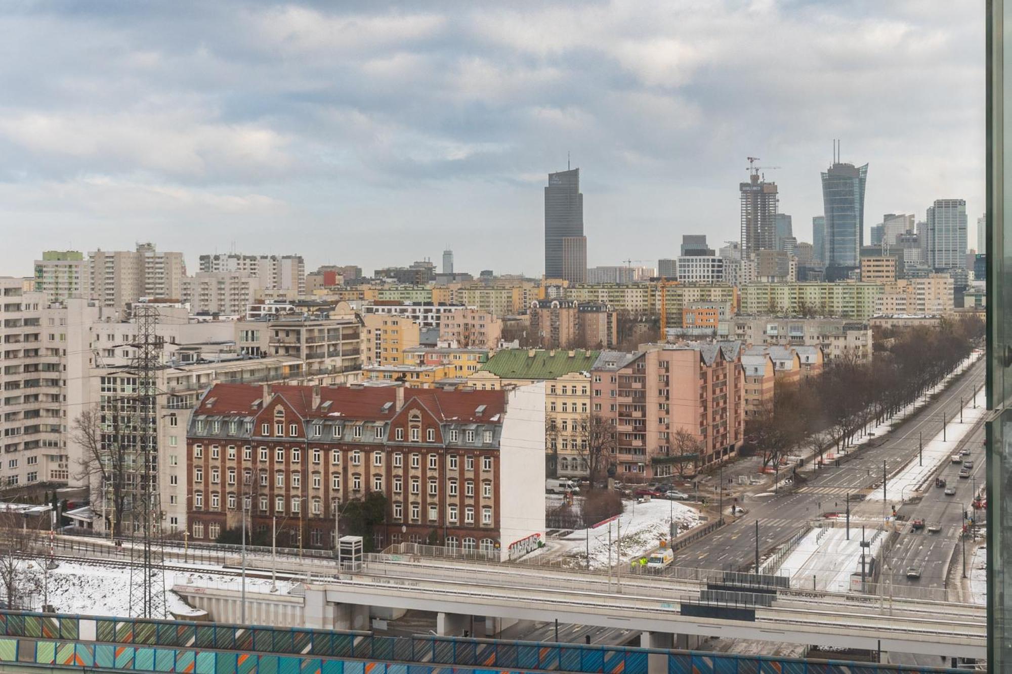 Apartamenty Wola Tower وارسو المظهر الخارجي الصورة