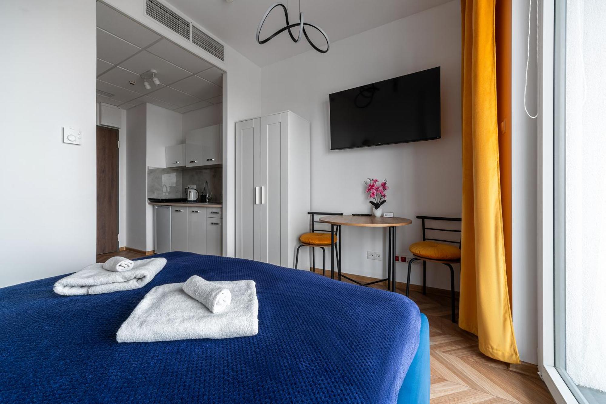 Apartamenty Wola Tower وارسو المظهر الخارجي الصورة