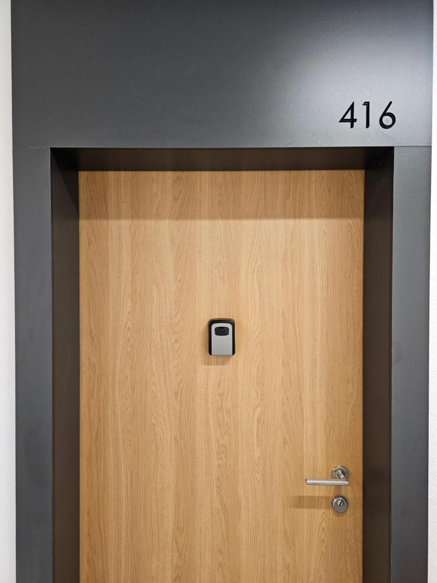 Apartamenty Wola Tower وارسو المظهر الخارجي الصورة
