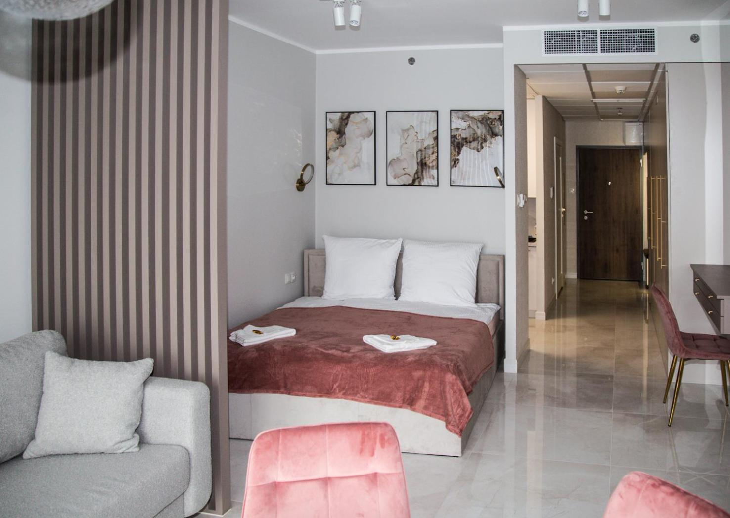 Apartamenty Wola Tower وارسو المظهر الخارجي الصورة